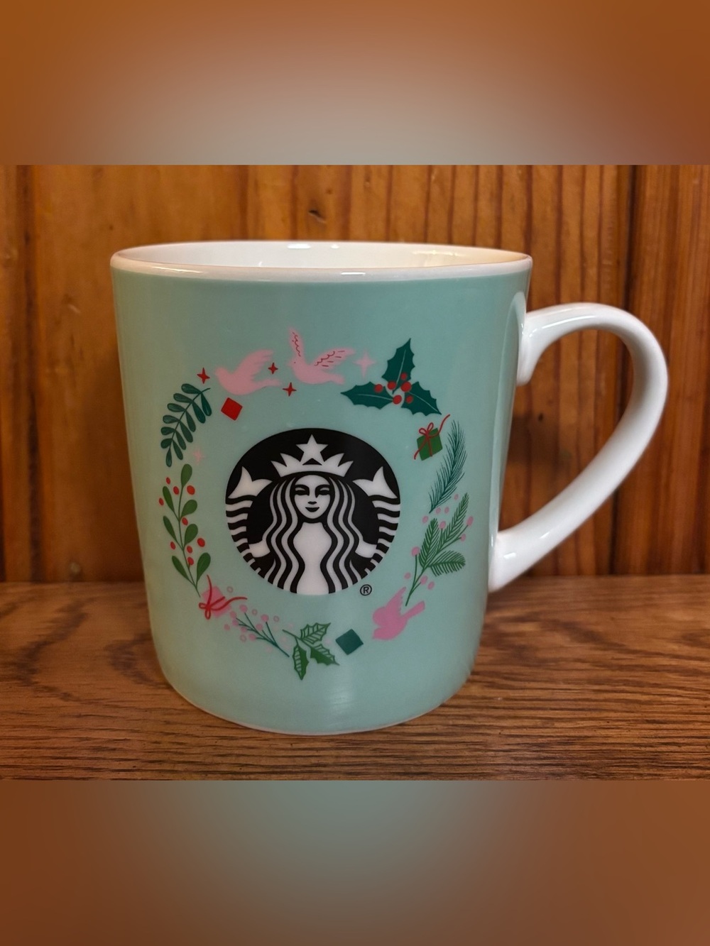 Starbucks 2019 Mint Holiday Wreath Ceramic Mug 18oz